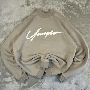 YoungLA Beige Logo Spellout Crewneck Sweater Mens XS b25